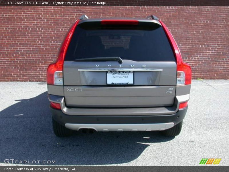 Oyster Gray Metallic / Soft Beige 2010 Volvo XC90 3.2 AWD