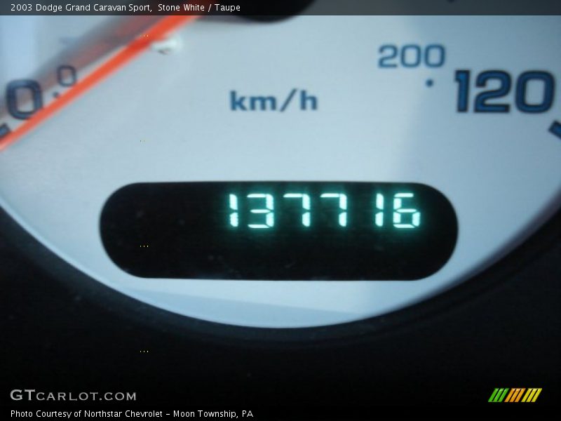 Stone White / Taupe 2003 Dodge Grand Caravan Sport
