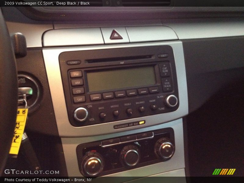 Deep Black / Black 2009 Volkswagen CC Sport