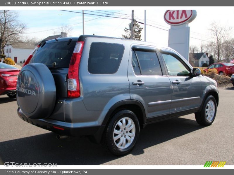 Pewter Pearl / Black 2005 Honda CR-V Special Edition 4WD