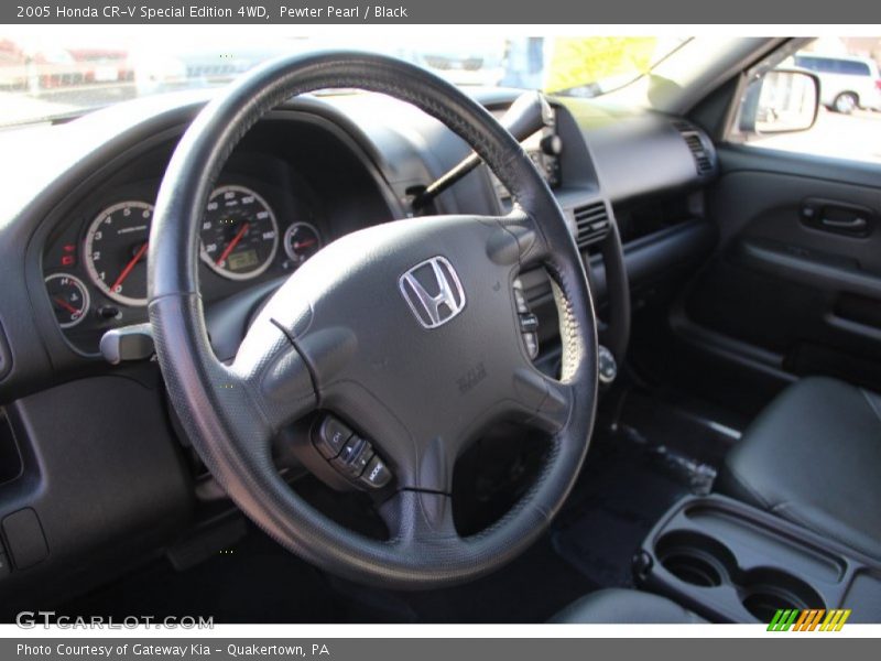 Pewter Pearl / Black 2005 Honda CR-V Special Edition 4WD