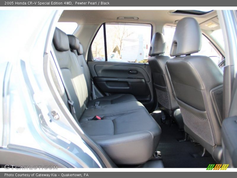 Pewter Pearl / Black 2005 Honda CR-V Special Edition 4WD