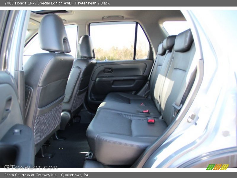 Pewter Pearl / Black 2005 Honda CR-V Special Edition 4WD