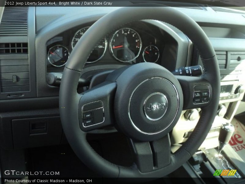 Bright White / Dark Slate Gray 2012 Jeep Liberty Sport 4x4