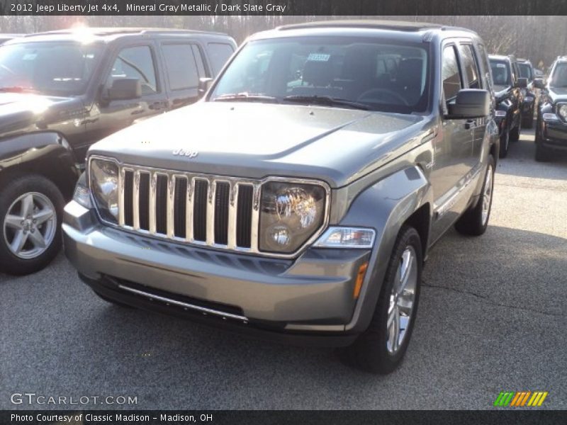 Mineral Gray Metallic / Dark Slate Gray 2012 Jeep Liberty Jet 4x4