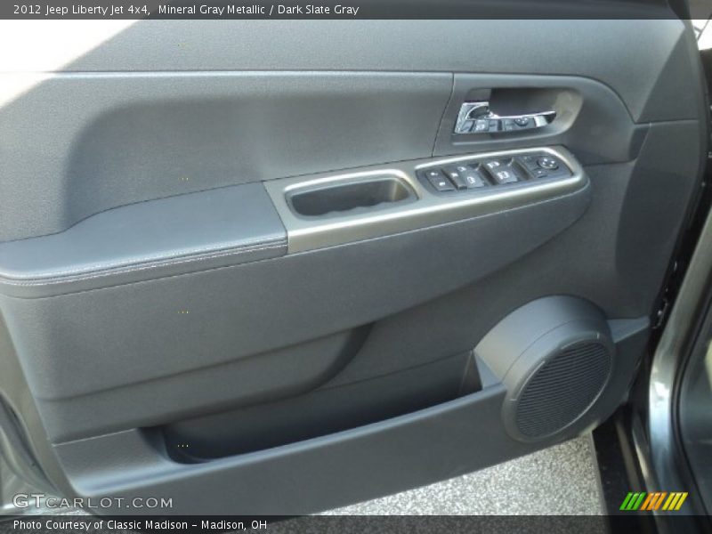 Mineral Gray Metallic / Dark Slate Gray 2012 Jeep Liberty Jet 4x4