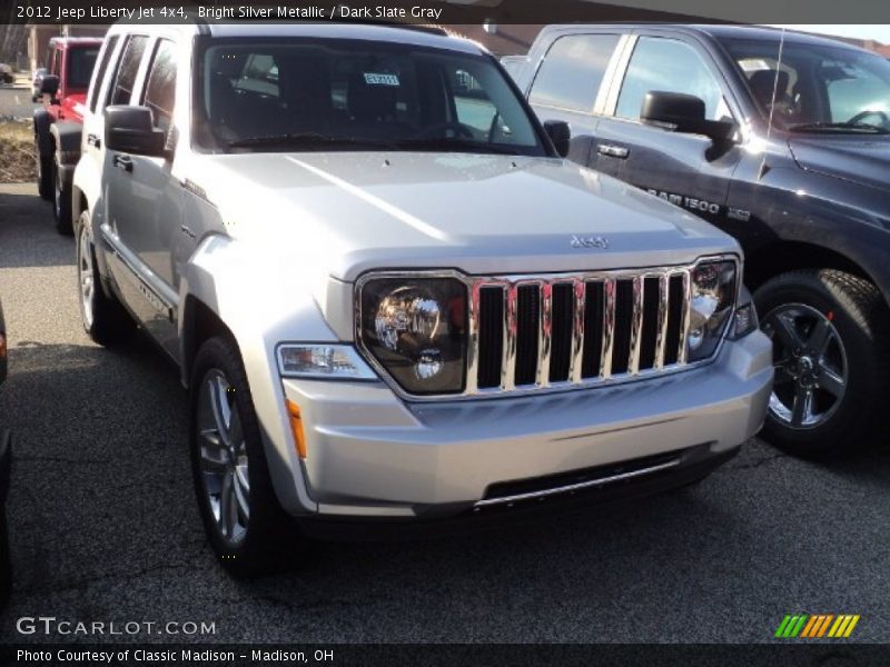 Bright Silver Metallic / Dark Slate Gray 2012 Jeep Liberty Jet 4x4