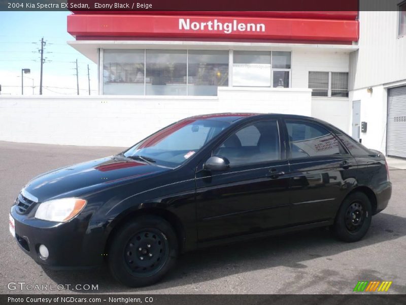 Ebony Black / Beige 2004 Kia Spectra EX Sedan