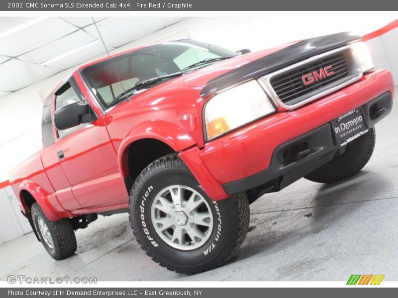Fire Red / Graphite 2002 GMC Sonoma SLS Extended Cab 4x4