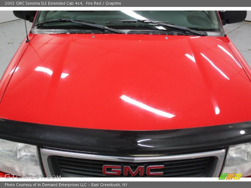 Fire Red / Graphite 2002 GMC Sonoma SLS Extended Cab 4x4