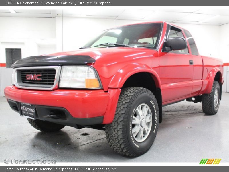 Fire Red / Graphite 2002 GMC Sonoma SLS Extended Cab 4x4