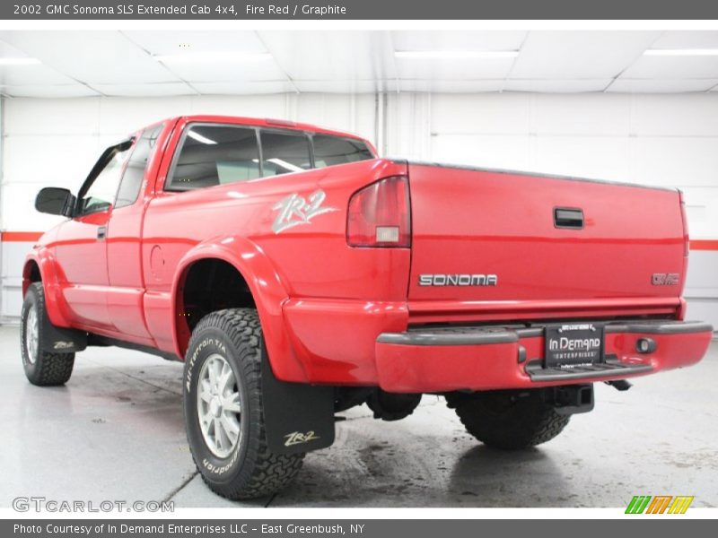 Fire Red / Graphite 2002 GMC Sonoma SLS Extended Cab 4x4