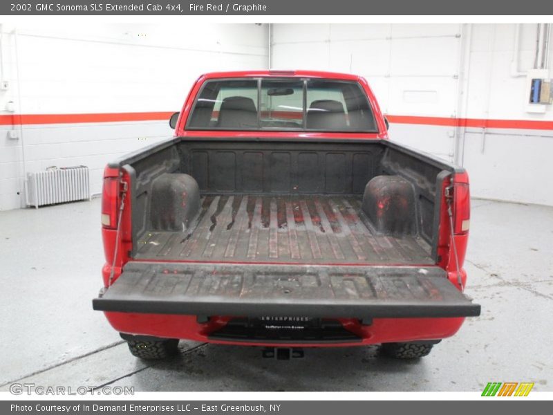 Fire Red / Graphite 2002 GMC Sonoma SLS Extended Cab 4x4