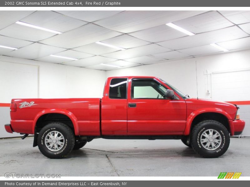 Fire Red / Graphite 2002 GMC Sonoma SLS Extended Cab 4x4
