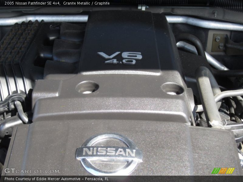 Granite Metallic / Graphite 2005 Nissan Pathfinder SE 4x4