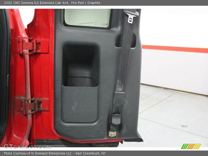 Fire Red / Graphite 2002 GMC Sonoma SLS Extended Cab 4x4