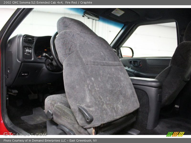 Fire Red / Graphite 2002 GMC Sonoma SLS Extended Cab 4x4