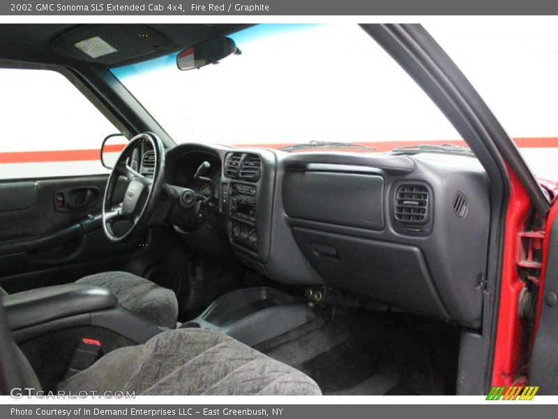 Fire Red / Graphite 2002 GMC Sonoma SLS Extended Cab 4x4