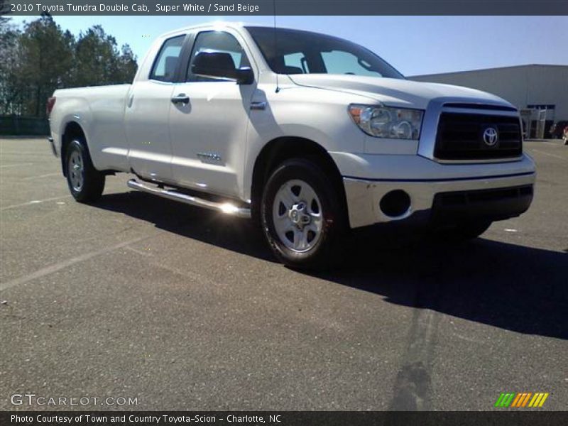 Super White / Sand Beige 2010 Toyota Tundra Double Cab