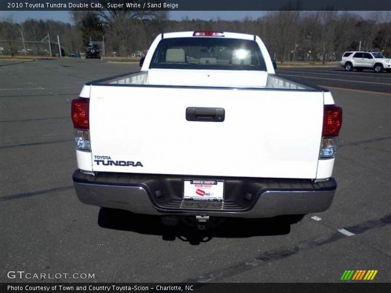 Super White / Sand Beige 2010 Toyota Tundra Double Cab