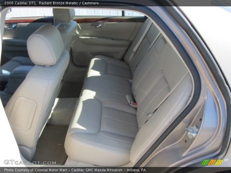 Radiant Bronze Metallic / Cashmere 2006 Cadillac DTS