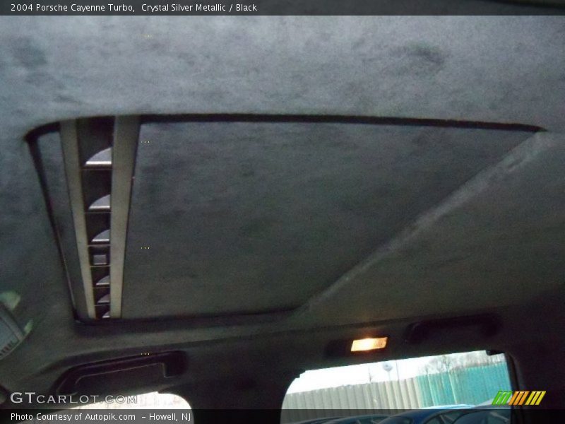 Crystal Silver Metallic / Black 2004 Porsche Cayenne Turbo