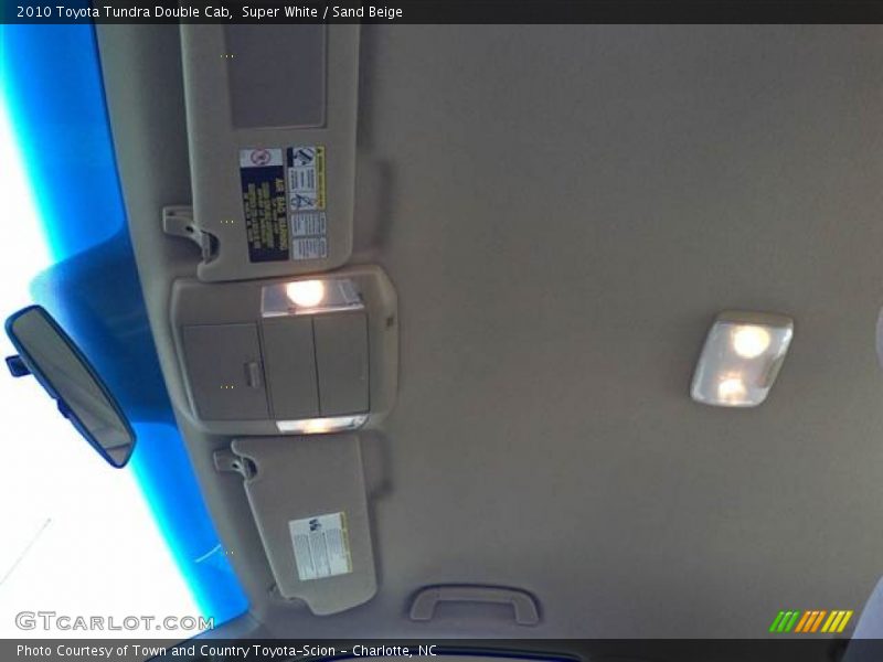 Super White / Sand Beige 2010 Toyota Tundra Double Cab