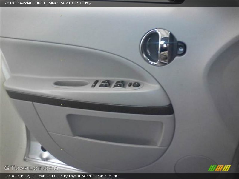 Silver Ice Metallic / Gray 2010 Chevrolet HHR LT