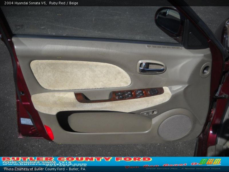 Ruby Red / Beige 2004 Hyundai Sonata V6