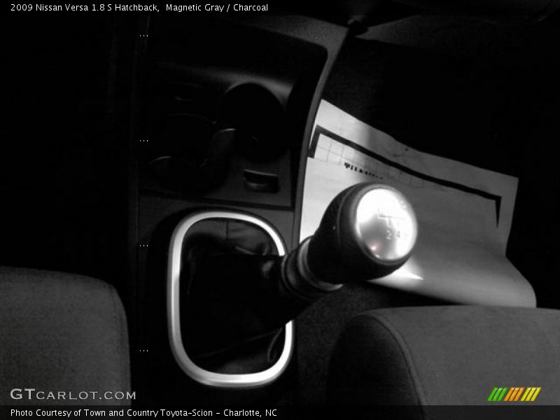 Magnetic Gray / Charcoal 2009 Nissan Versa 1.8 S Hatchback