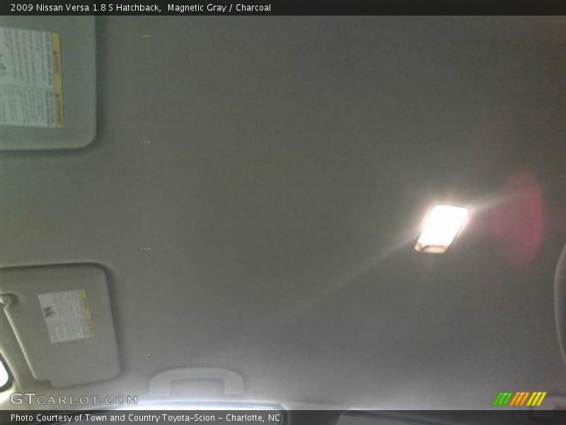Magnetic Gray / Charcoal 2009 Nissan Versa 1.8 S Hatchback