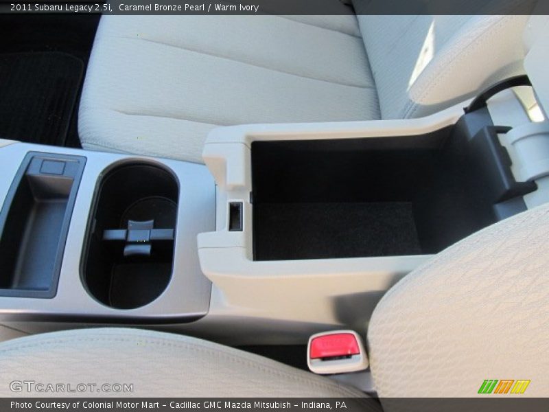 Caramel Bronze Pearl / Warm Ivory 2011 Subaru Legacy 2.5i
