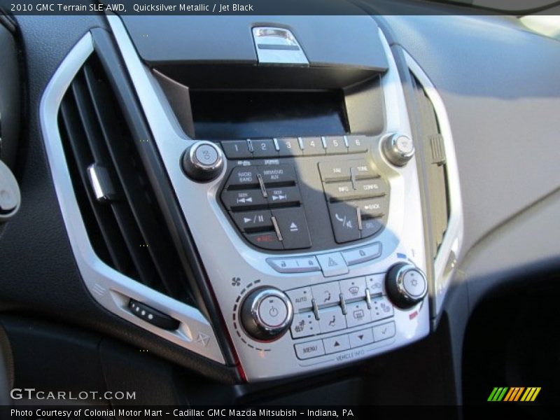 Quicksilver Metallic / Jet Black 2010 GMC Terrain SLE AWD