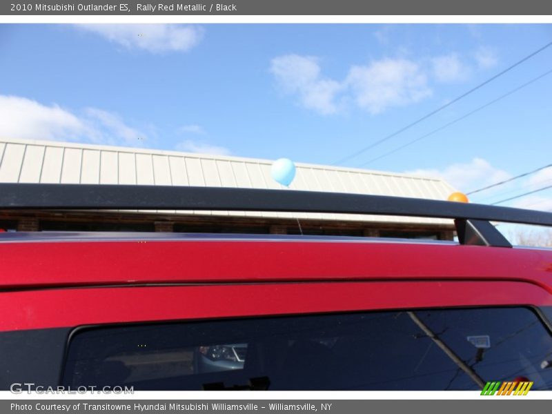 Rally Red Metallic / Black 2010 Mitsubishi Outlander ES