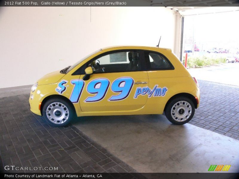 Giallo (Yellow) / Tessuto Grigio/Nero (Grey/Black) 2012 Fiat 500 Pop