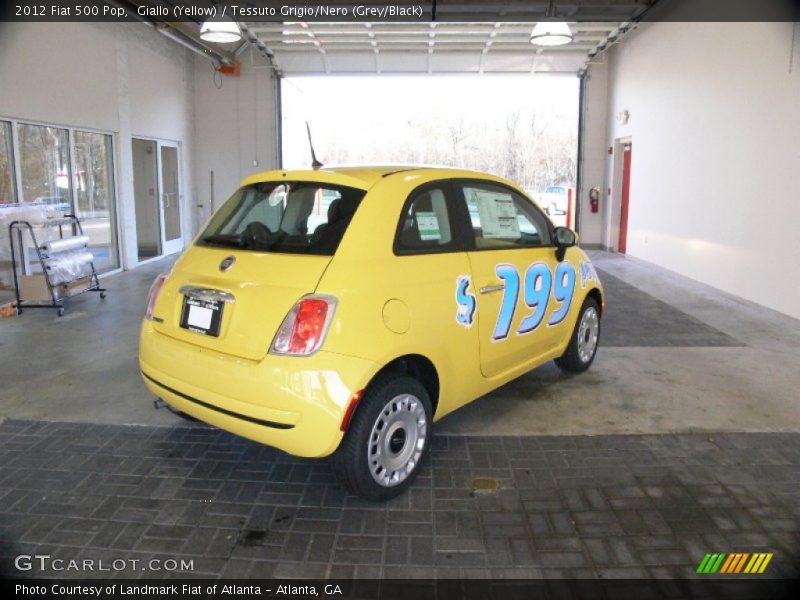 Giallo (Yellow) / Tessuto Grigio/Nero (Grey/Black) 2012 Fiat 500 Pop