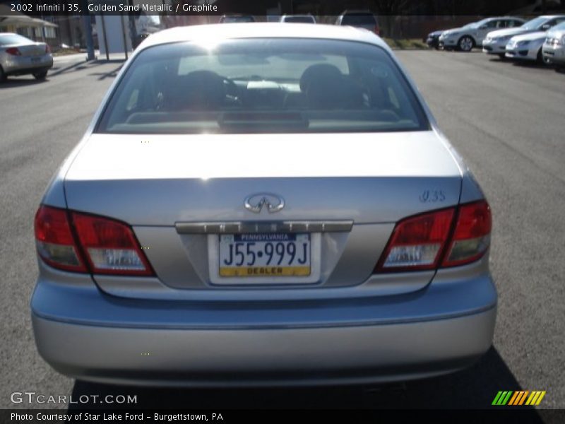 Golden Sand Metallic / Graphite 2002 Infiniti I 35