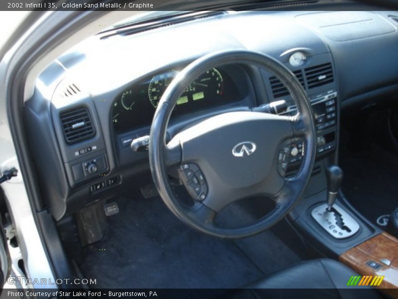 Golden Sand Metallic / Graphite 2002 Infiniti I 35