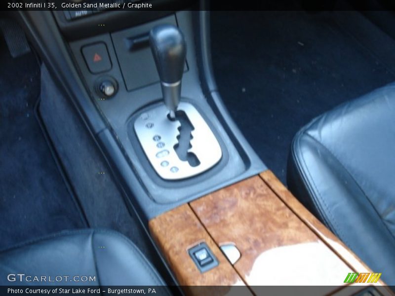 Golden Sand Metallic / Graphite 2002 Infiniti I 35