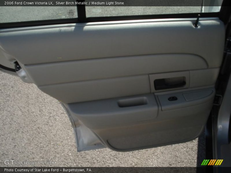 Silver Birch Metallic / Medium Light Stone 2006 Ford Crown Victoria LX