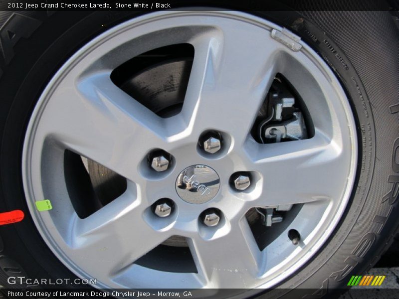 Stone White / Black 2012 Jeep Grand Cherokee Laredo