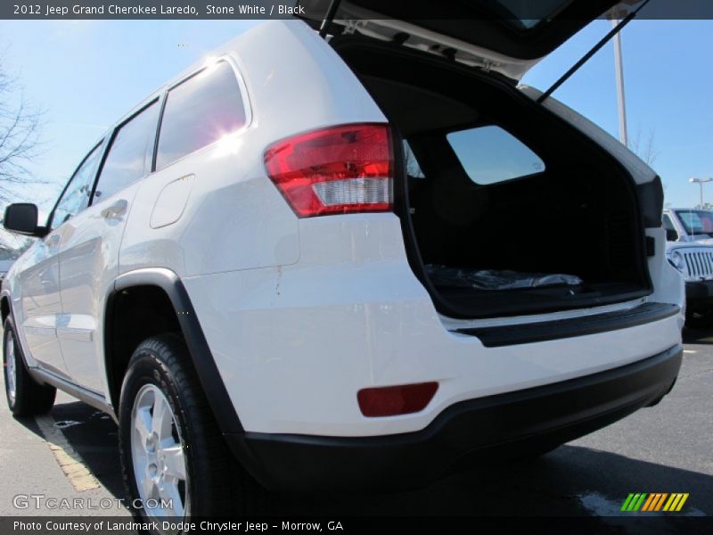 Stone White / Black 2012 Jeep Grand Cherokee Laredo