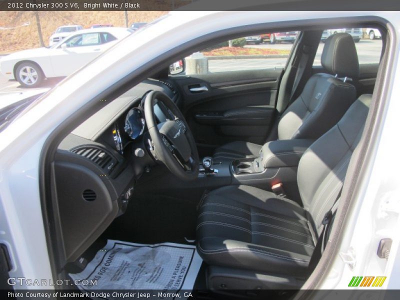 Bright White / Black 2012 Chrysler 300 S V6