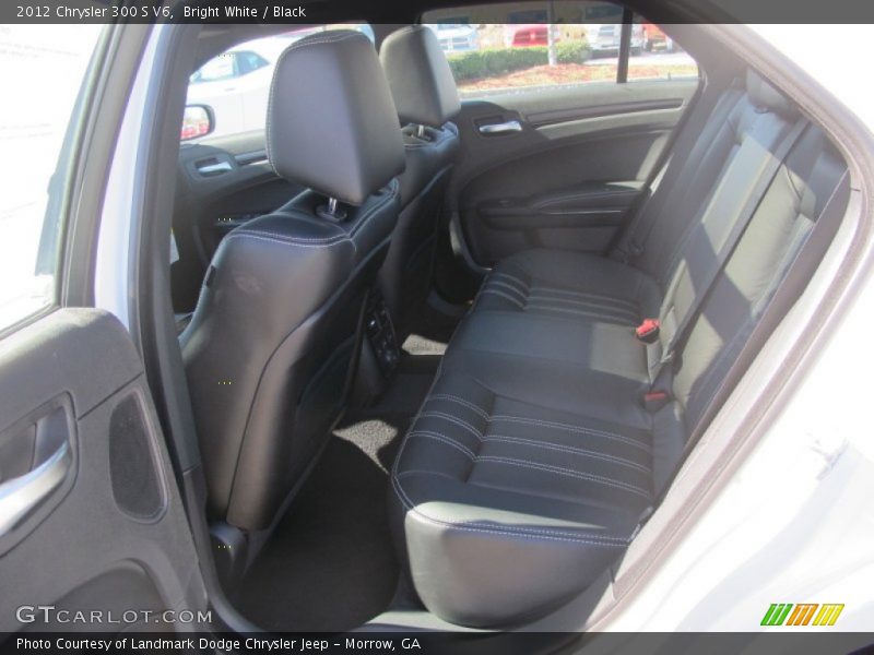 Bright White / Black 2012 Chrysler 300 S V6
