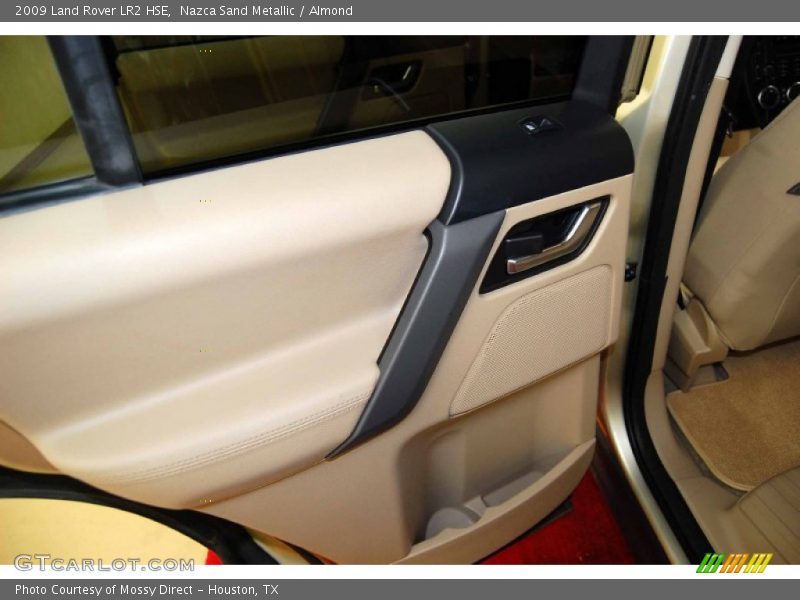 Nazca Sand Metallic / Almond 2009 Land Rover LR2 HSE