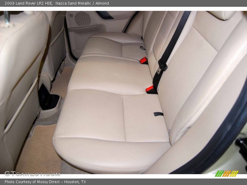 Nazca Sand Metallic / Almond 2009 Land Rover LR2 HSE