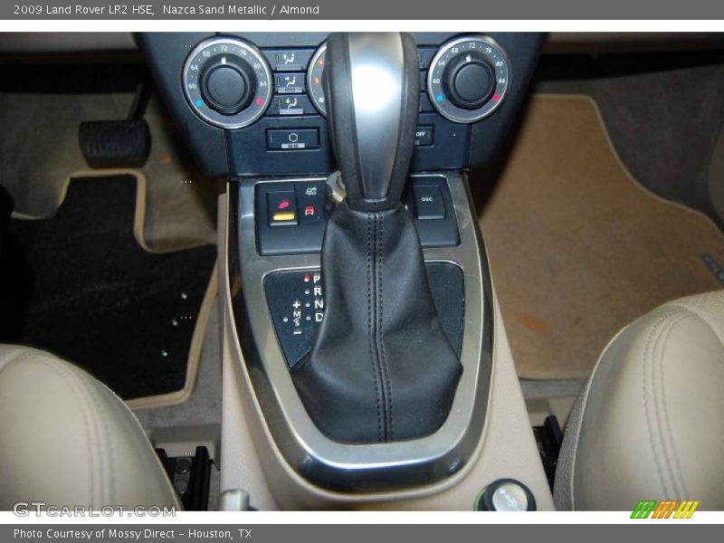 Nazca Sand Metallic / Almond 2009 Land Rover LR2 HSE