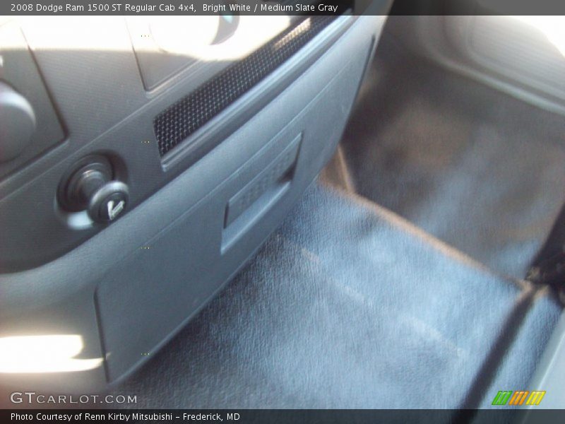 Bright White / Medium Slate Gray 2008 Dodge Ram 1500 ST Regular Cab 4x4