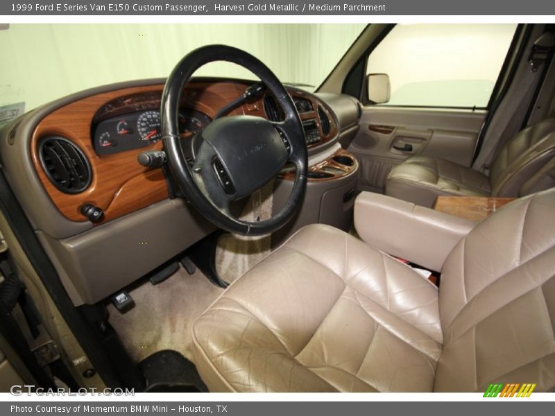 Harvest Gold Metallic / Medium Parchment 1999 Ford E Series Van E150 Custom Passenger