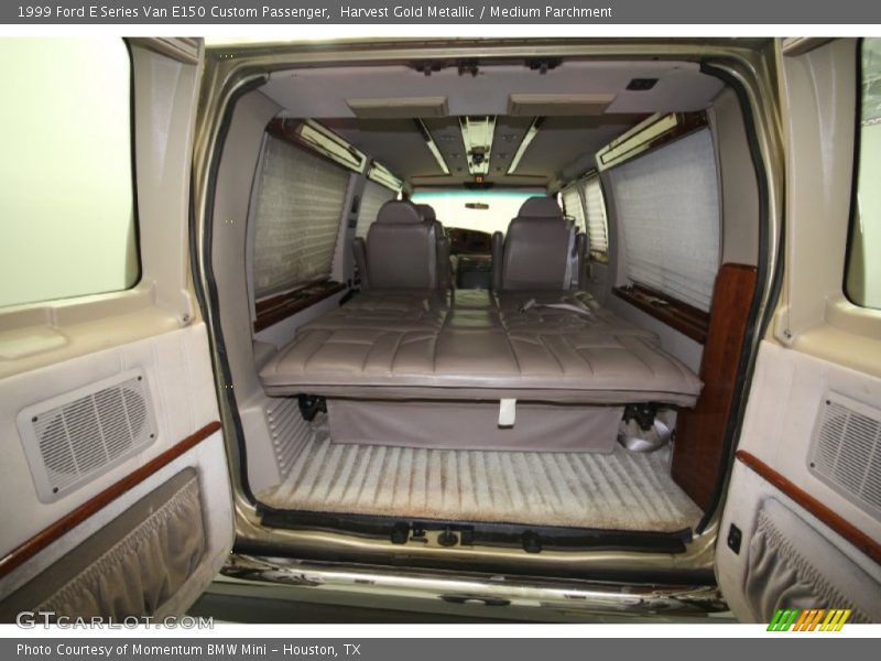  1999 E Series Van E150 Custom Passenger Trunk